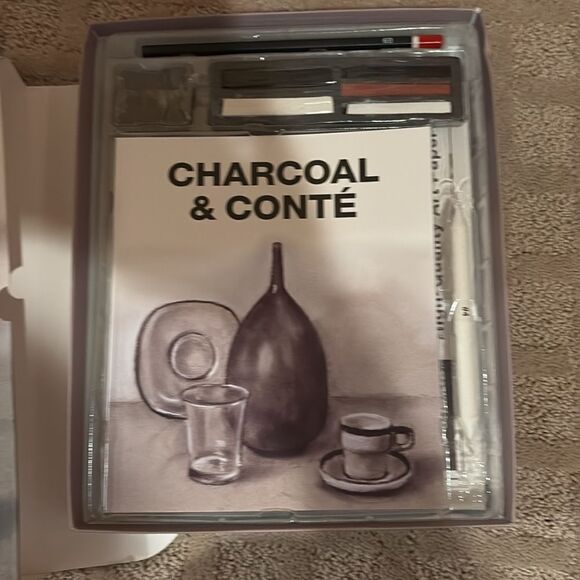 Charcoal Drawing Set - Picture 3 of 7